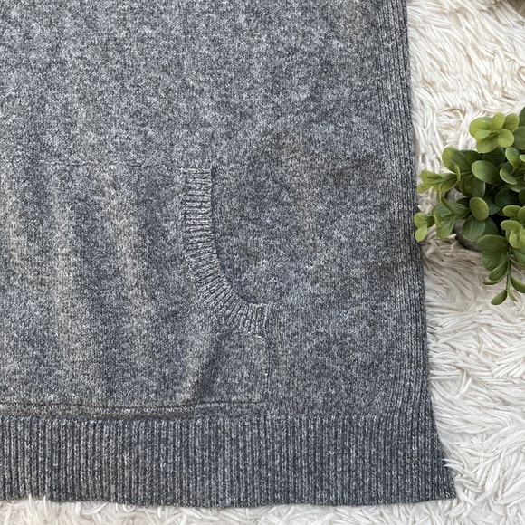 Loft Turtleneck Sweater π Gray - Picture 13 of 16